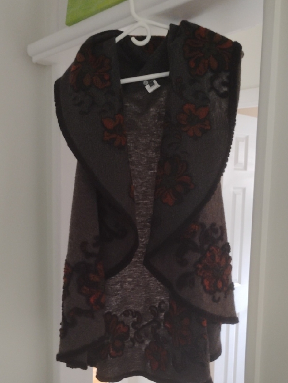 Floral Embroidered Hooded Open-Front Cardigan - Grey with Brown Accents